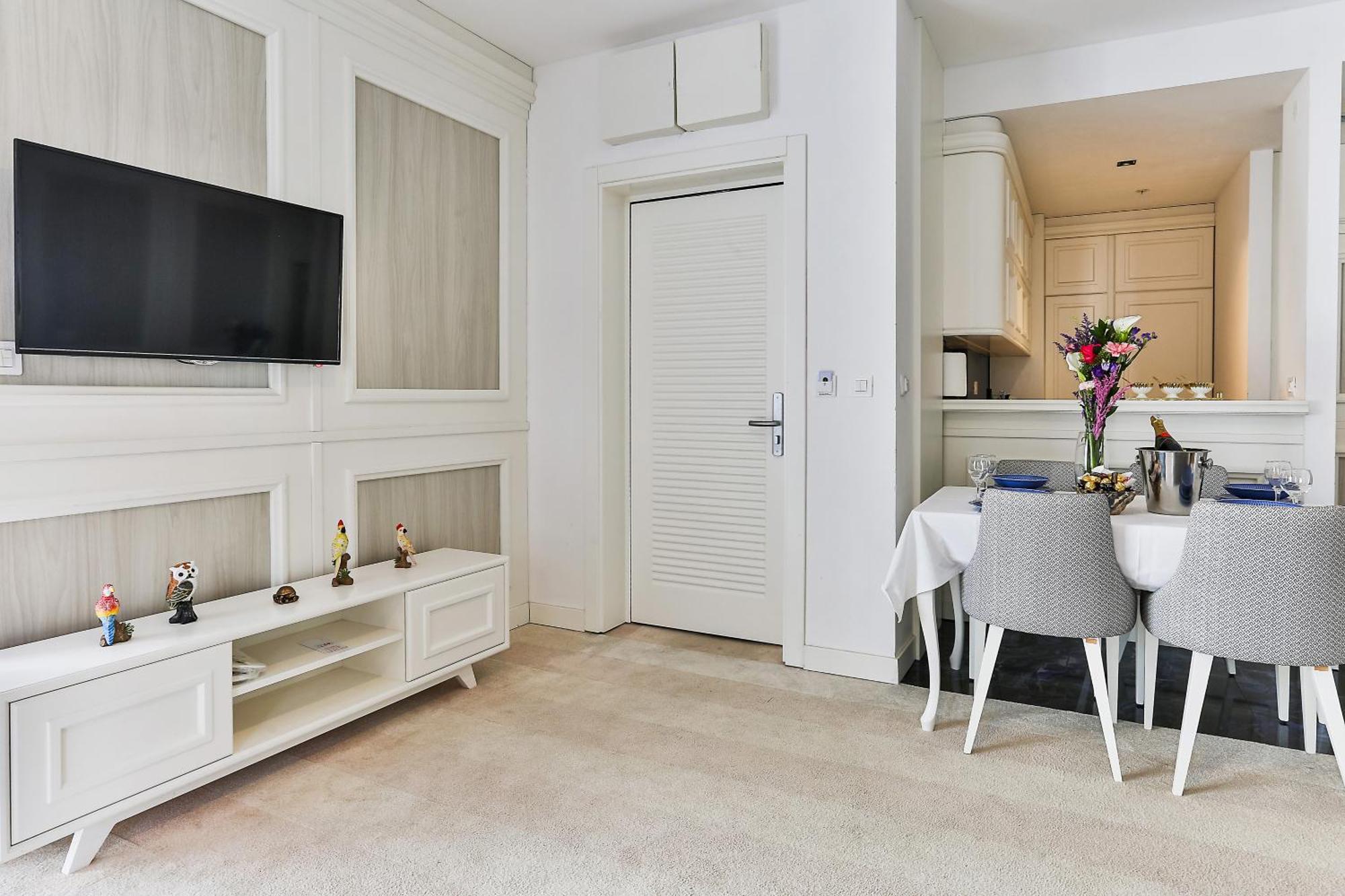 Maresia Boutique Suites Budva Kültér fotó