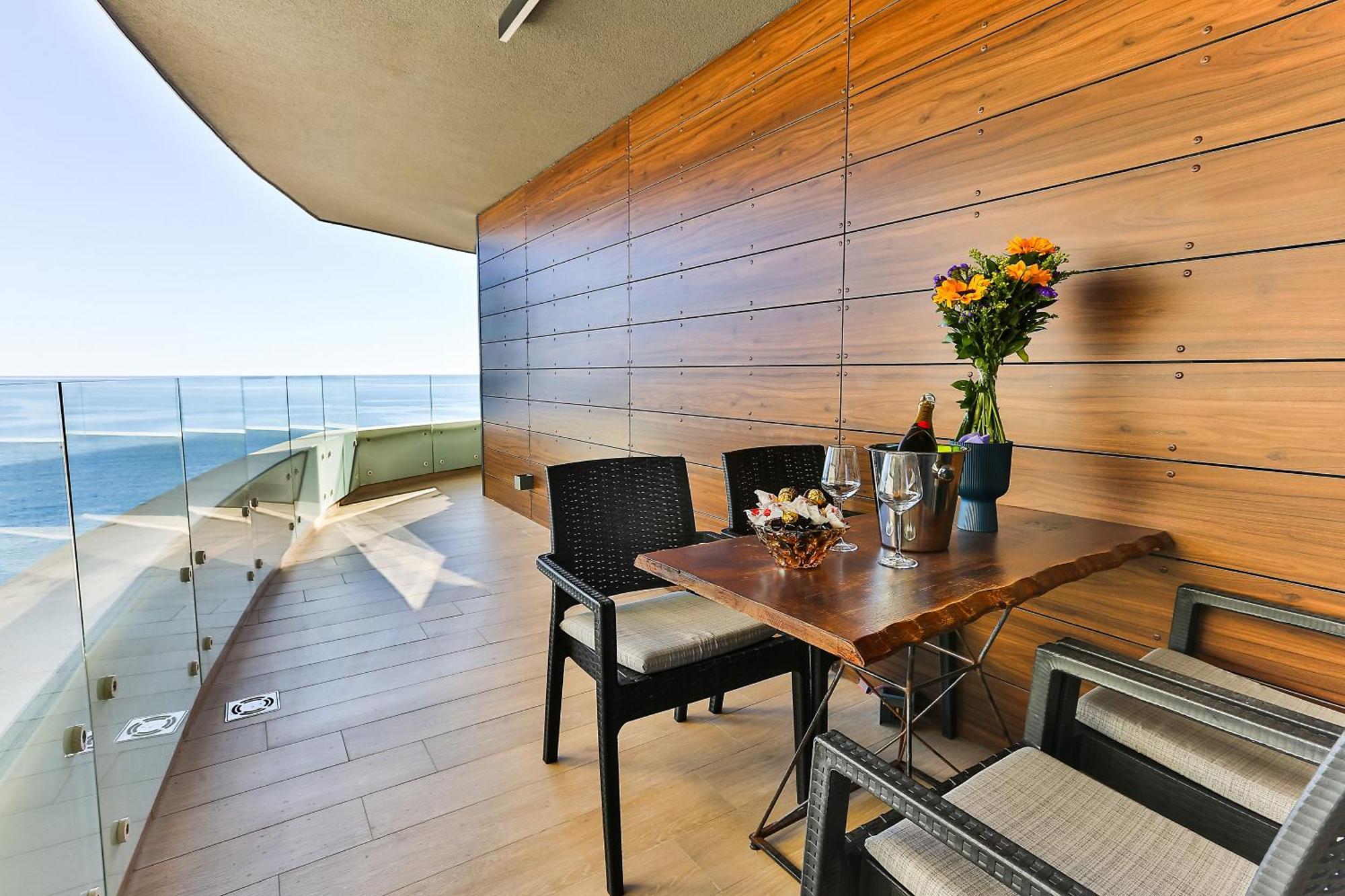 Maresia Boutique Suites Budva Kültér fotó
