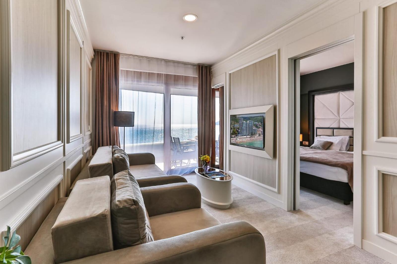 Maresia Boutique Suites Budva Kültér fotó