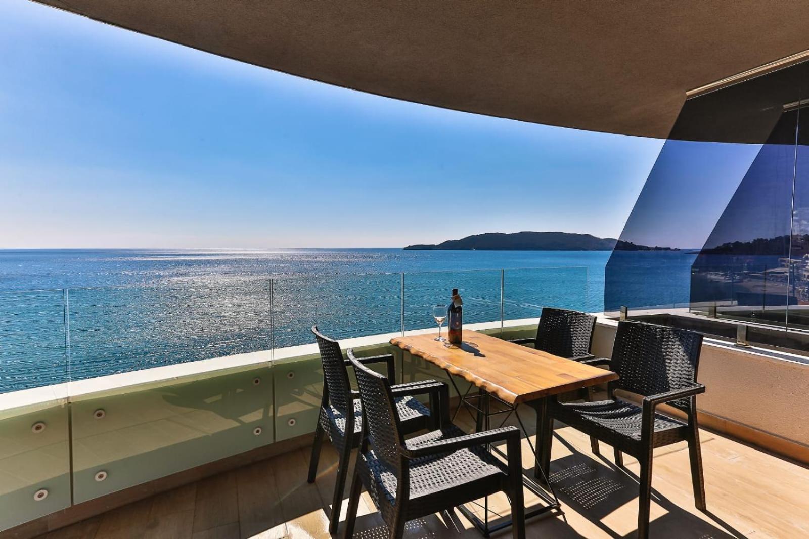 Maresia Boutique Suites Budva Kültér fotó